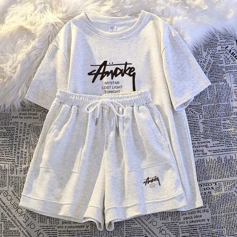 طقم نسائي جديد بمقاسات كبيرة،  - مراجعة T-Shirts وسعره